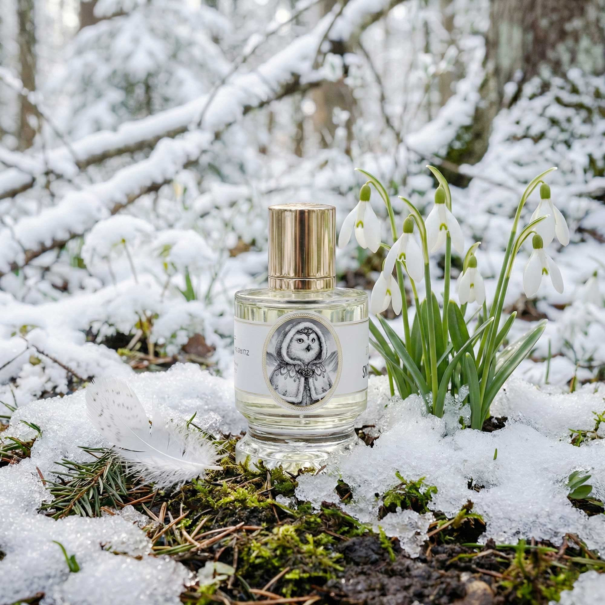 Zoologist Snowy Owl Deluxe Bottle - Image 3
